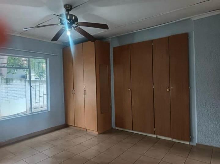 4 Bedroom Property for Sale in Geelhoutpark North West